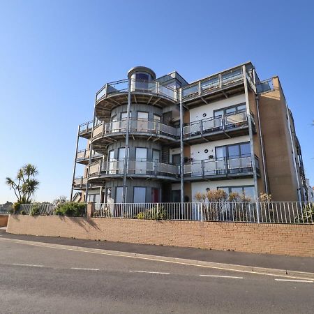 Flat 19 By The Beach Harwich Extérieur photo