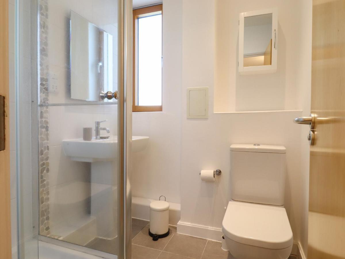 Flat 19 By The Beach Harwich Extérieur photo